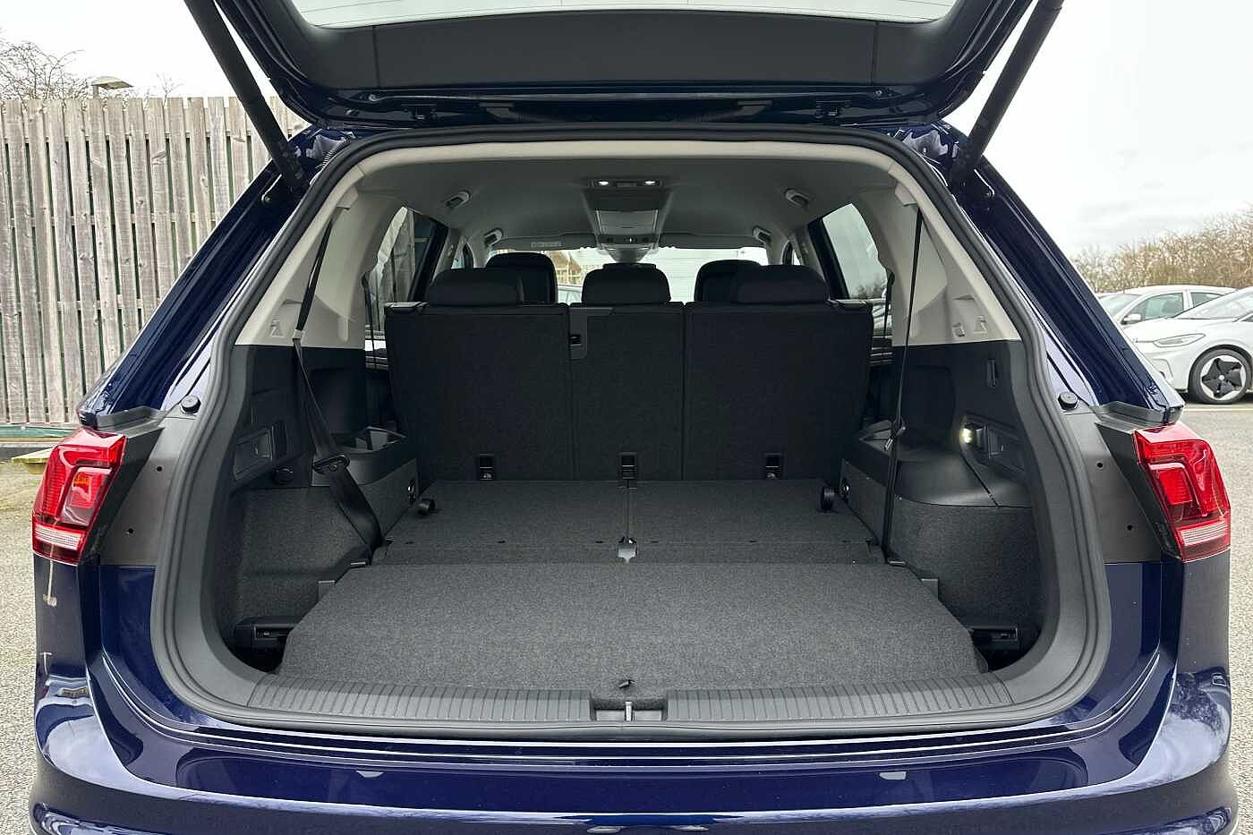 Used Volkswagen Tiguan Allspace 2025 for sale - 76110907: Photo 12