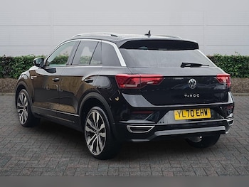 Used Volkswagen T-Roc 2021 for sale - 78855997: Photo