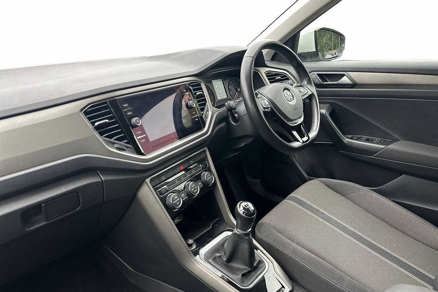 Used Volkswagen T-Roc 2020 for sale - 76110795: Photo 2
