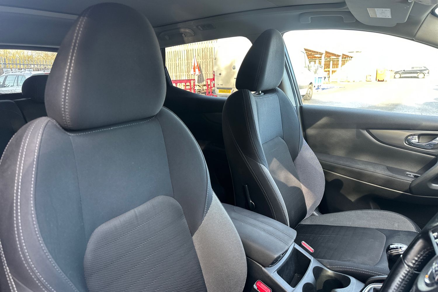 Used Nissan Qashqai 2017 for sale - 76514412: Photo 19