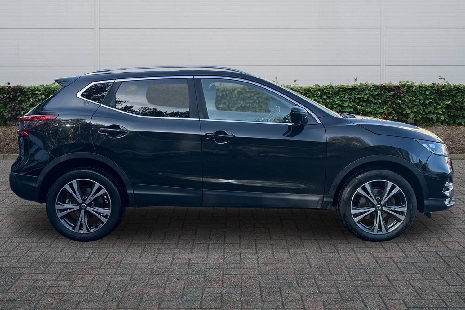 Used Nissan Qashqai 2017 for sale - 76514412: Photo 5