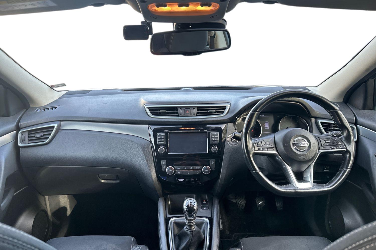 Used Nissan Qashqai 2017 for sale - 76514412: Photo 8