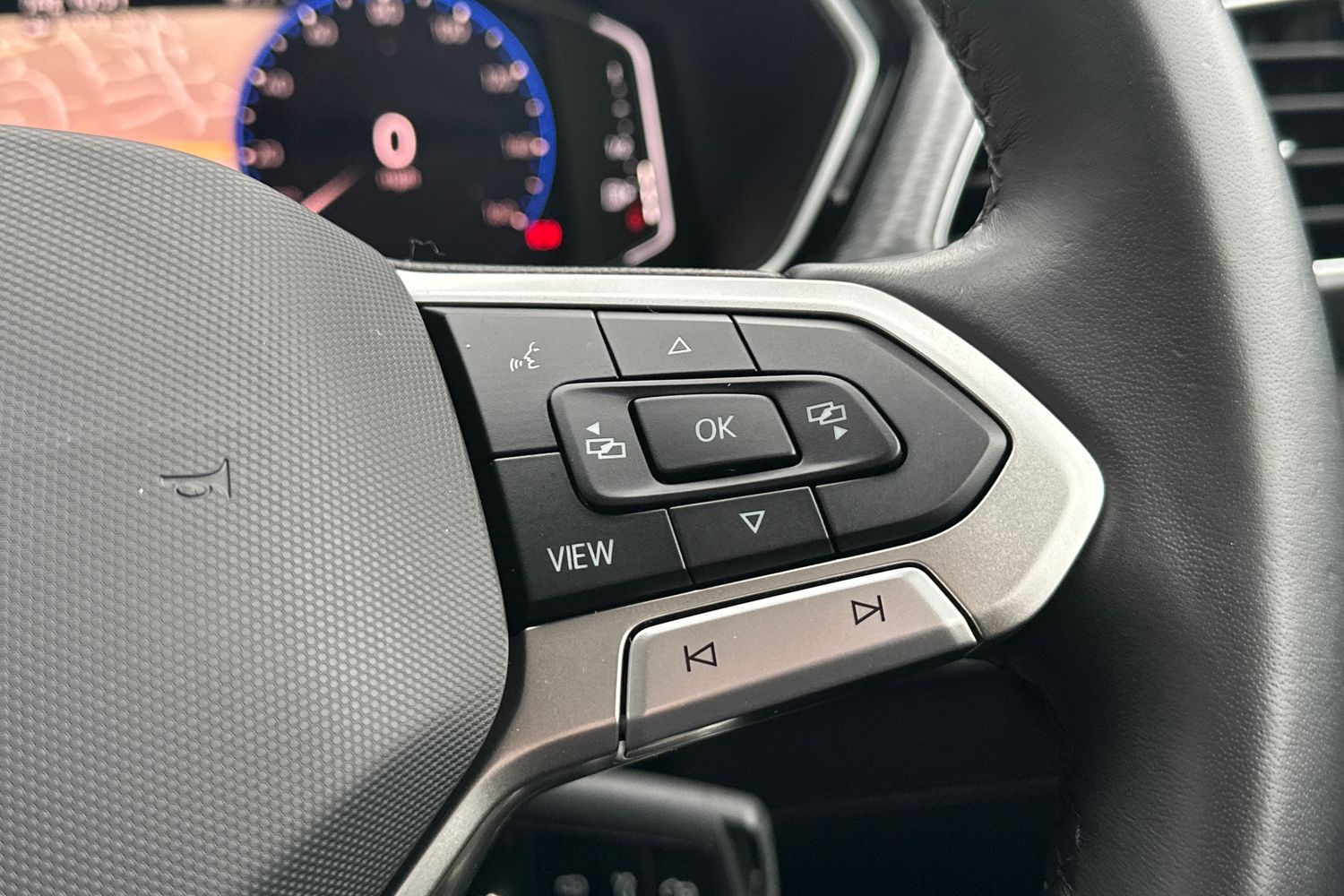 Used Volkswagen T-Cross 2023 for sale - 77177630: Photo 20