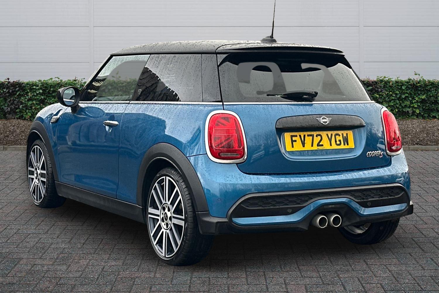Used MINI Hatch 2022 for sale - 77013604: Photo 2