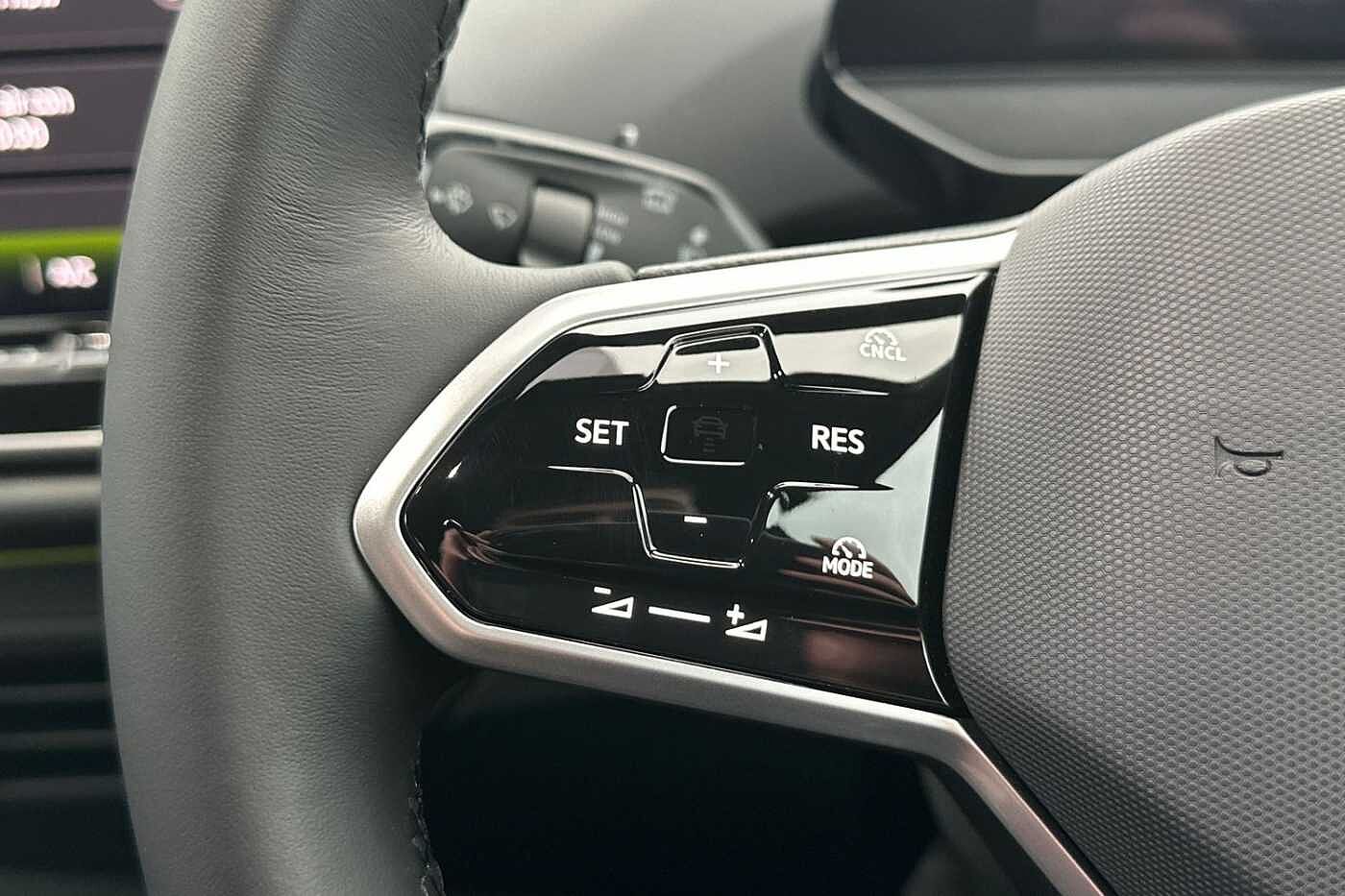 Used Volkswagen ID.4 2025 for sale - 77176781: Photo 14