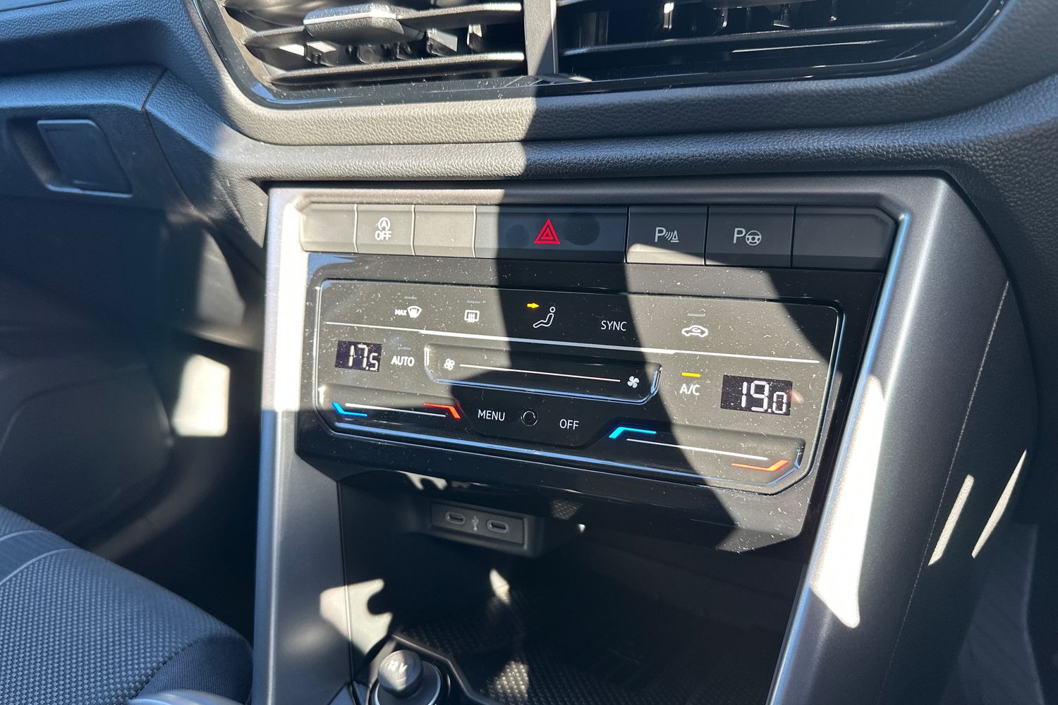 Used Volkswagen T-Roc 2025 for sale - 76110870: Photo 17