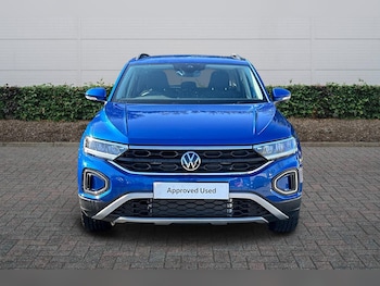 Used Volkswagen T-Roc 2025 for sale - 76110870: Photo 3