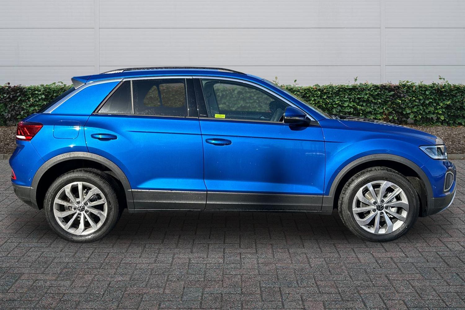 Used Volkswagen T-Roc 2025 for sale - 76110870: Photo 5