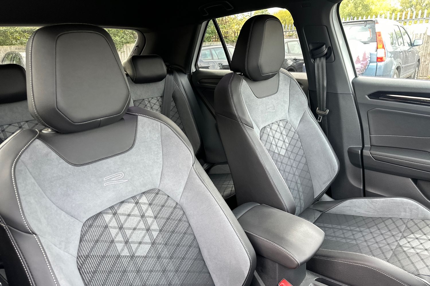 Used Volkswagen T-Roc 2022 for sale - 76111644: Photo 17
