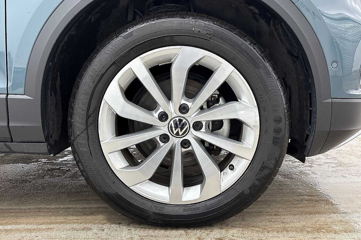 Used Volkswagen T-Roc 2024 for sale - 77321323: Photo 5