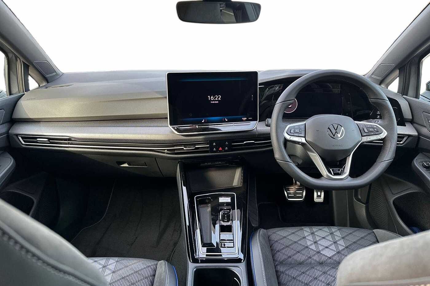 Used Volkswagen Golf 2025 for sale - 76111438: Photo 9