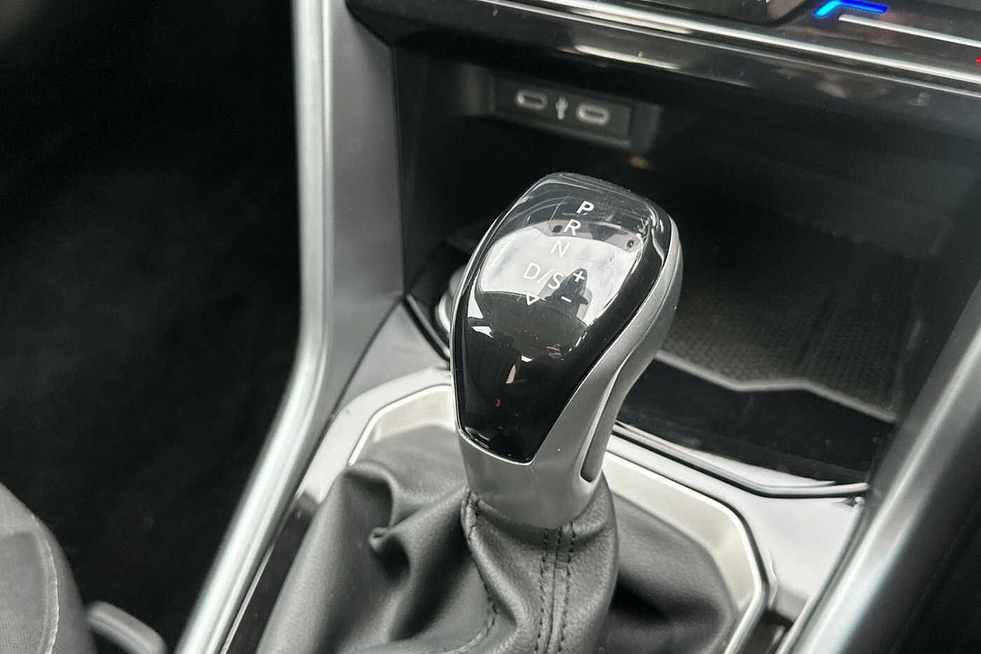 Used Volkswagen T-Roc 2024 for sale - 77332570: Photo 16