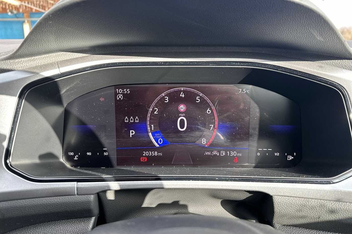 Used Volkswagen T-Roc 2024 for sale - 77332570: Photo 18