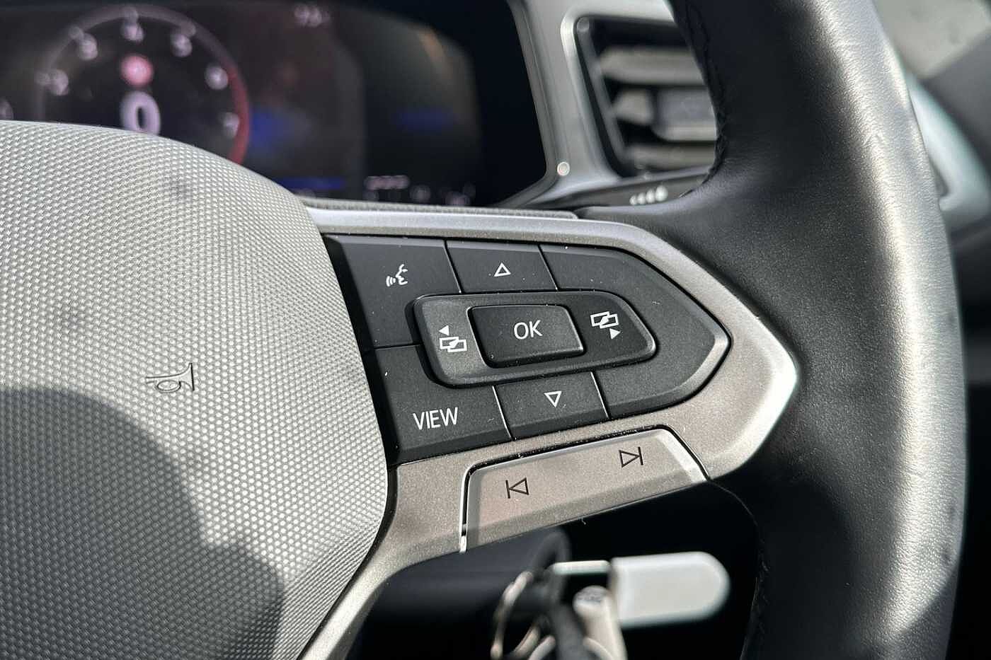 Used Volkswagen T-Roc 2024 for sale - 77332570: Photo 20