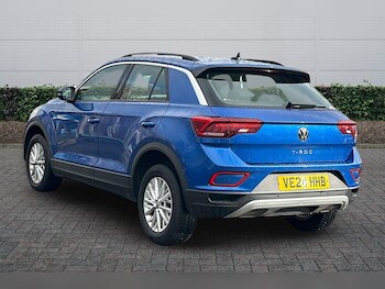 Used Volkswagen T-Roc 2024 for sale - 77332570: Photo