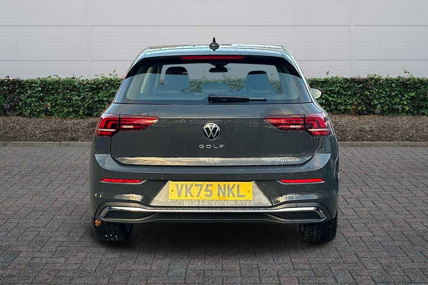 Used Volkswagen Golf 2025 for sale - 77176745: Photo 8