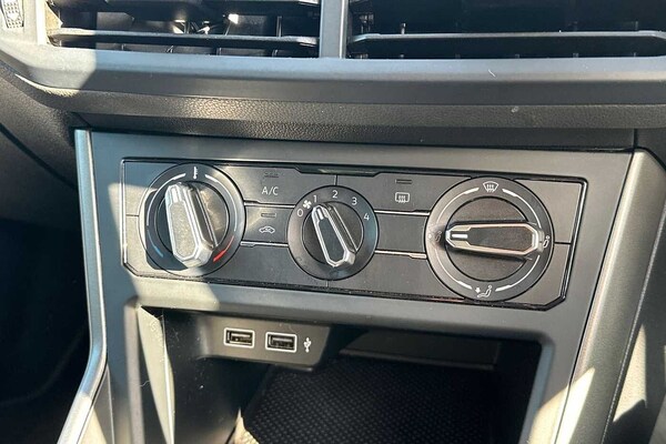 Used Volkswagen Polo 2018 for sale - 76111031: Photo 15