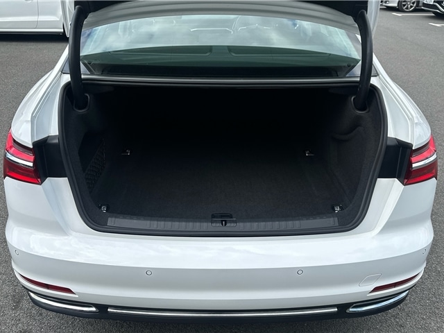 Vehicle 33