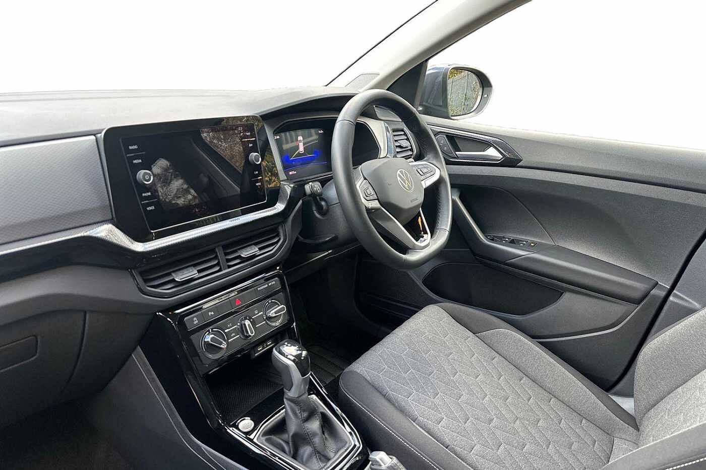 Used Volkswagen T-Cross 2024 for sale - 77177415: Photo 2