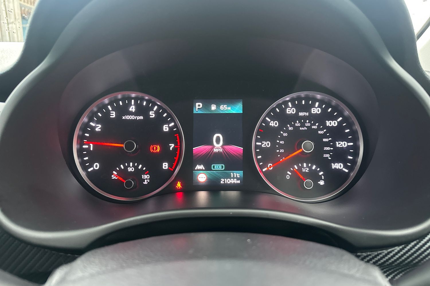 Used Kia Stonic 2023 for sale - 78117325: Photo 19