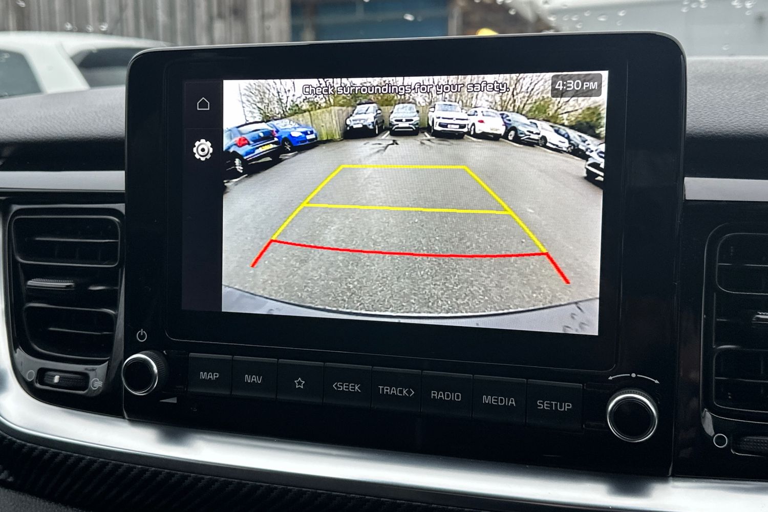 Used Kia Stonic 2023 for sale - 78117325: Photo 22