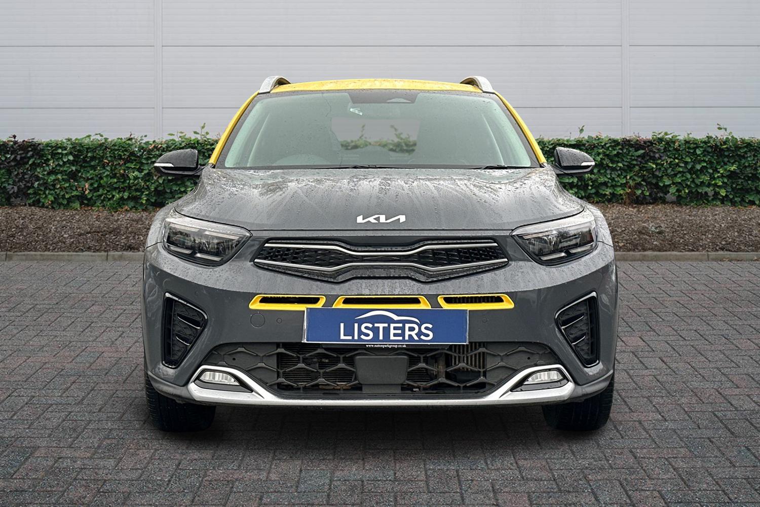 Used Kia Stonic 2023 for sale - 78117325: Photo 3