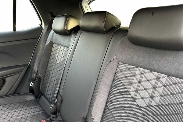 Used Volkswagen T-Cross 2025 for sale - 76154348: Photo 10