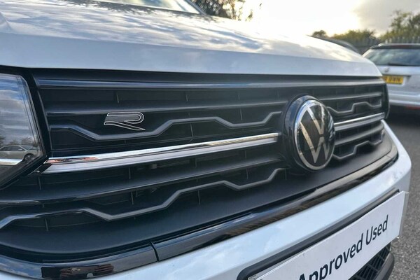 Used Volkswagen T-Cross 2025 for sale - 76154348: Photo 16
