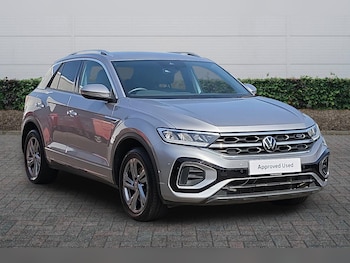 Used Volkswagen T-Roc 2023 for sale - 78128790: Photo