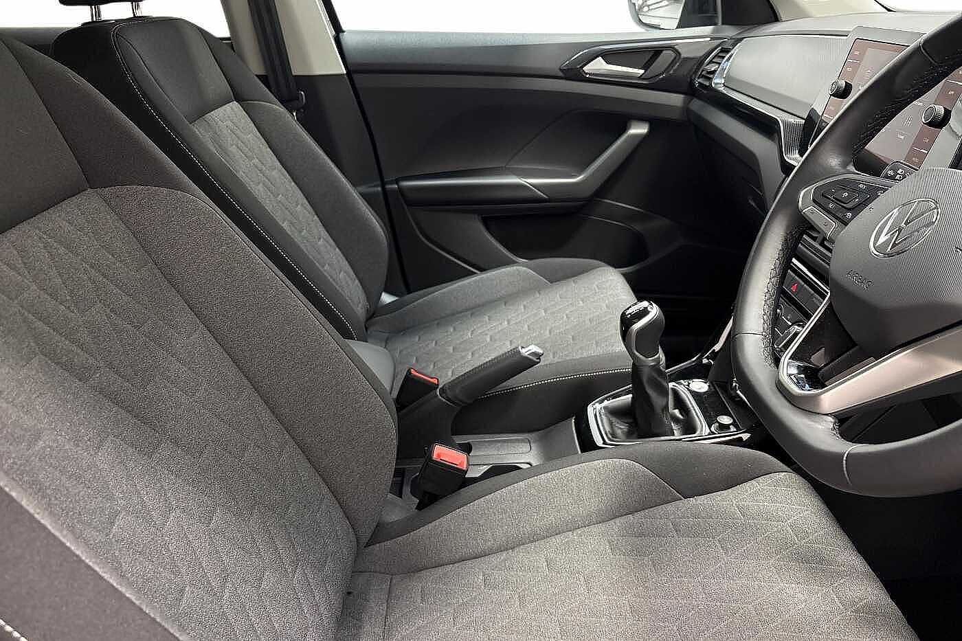 Used Volkswagen T-Cross 2024 for sale - 77627122: Photo 10