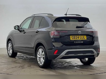 Used Volkswagen T-Cross 2024 for sale - 77627122: Photo