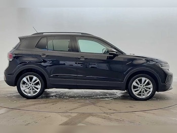 Used Volkswagen T-Cross 2024 for sale - 77627122: Photo