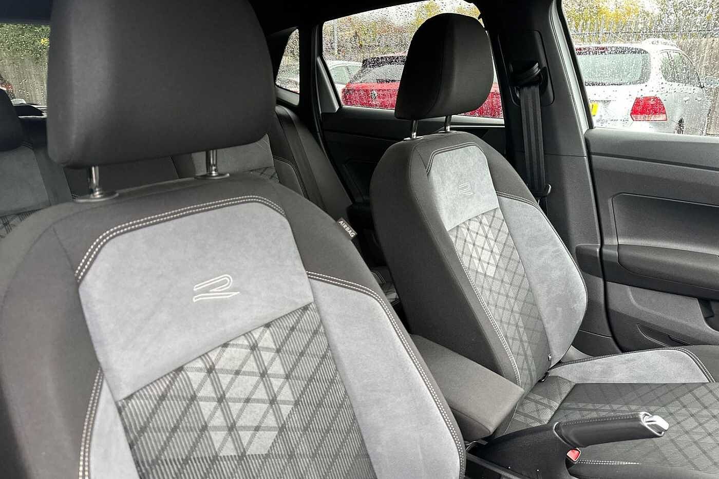 Used Volkswagen Polo 2023 for sale - 76400268: Photo 16