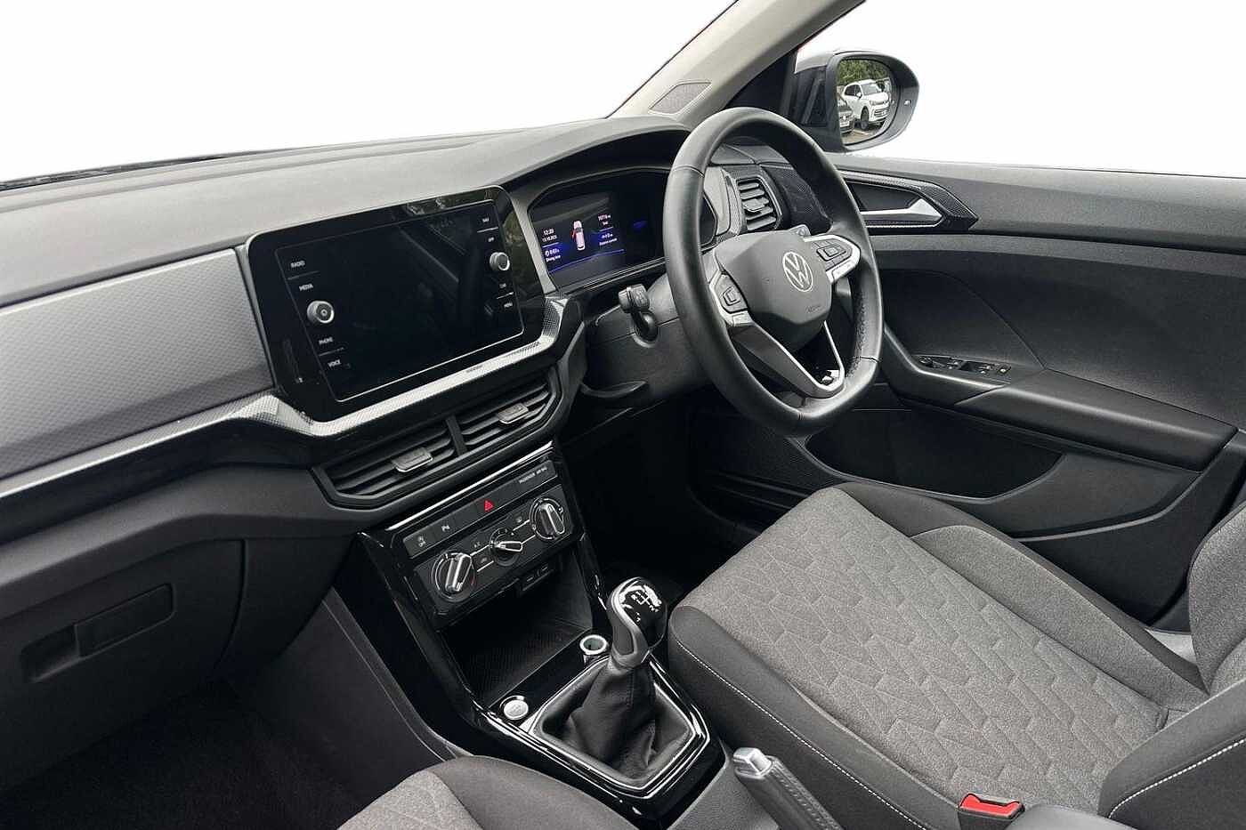Used Volkswagen T-Cross 2024 for sale - 76241312: Photo 2