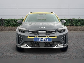Used Kia Stonic 2023 for sale - 77613721: Photo