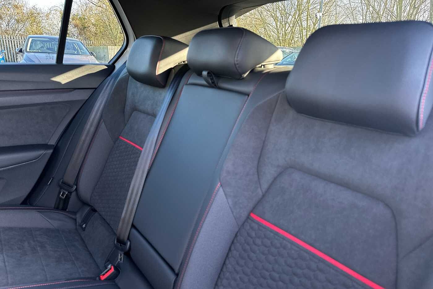 Used Volkswagen Golf 2025 for sale - 77239274: Photo 11