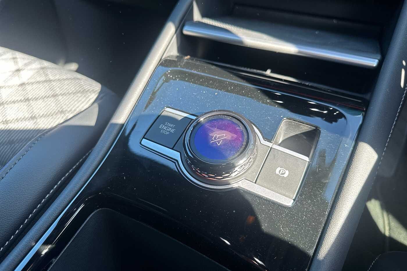 Used Volkswagen Touran 2025 for sale - 77177695: Photo 14