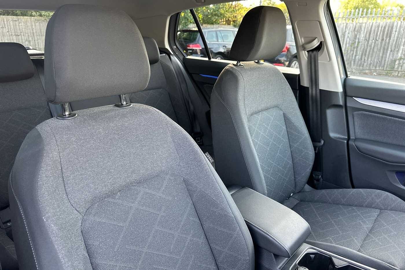 Used Volkswagen Golf 2022 for sale - 76111562: Photo 15