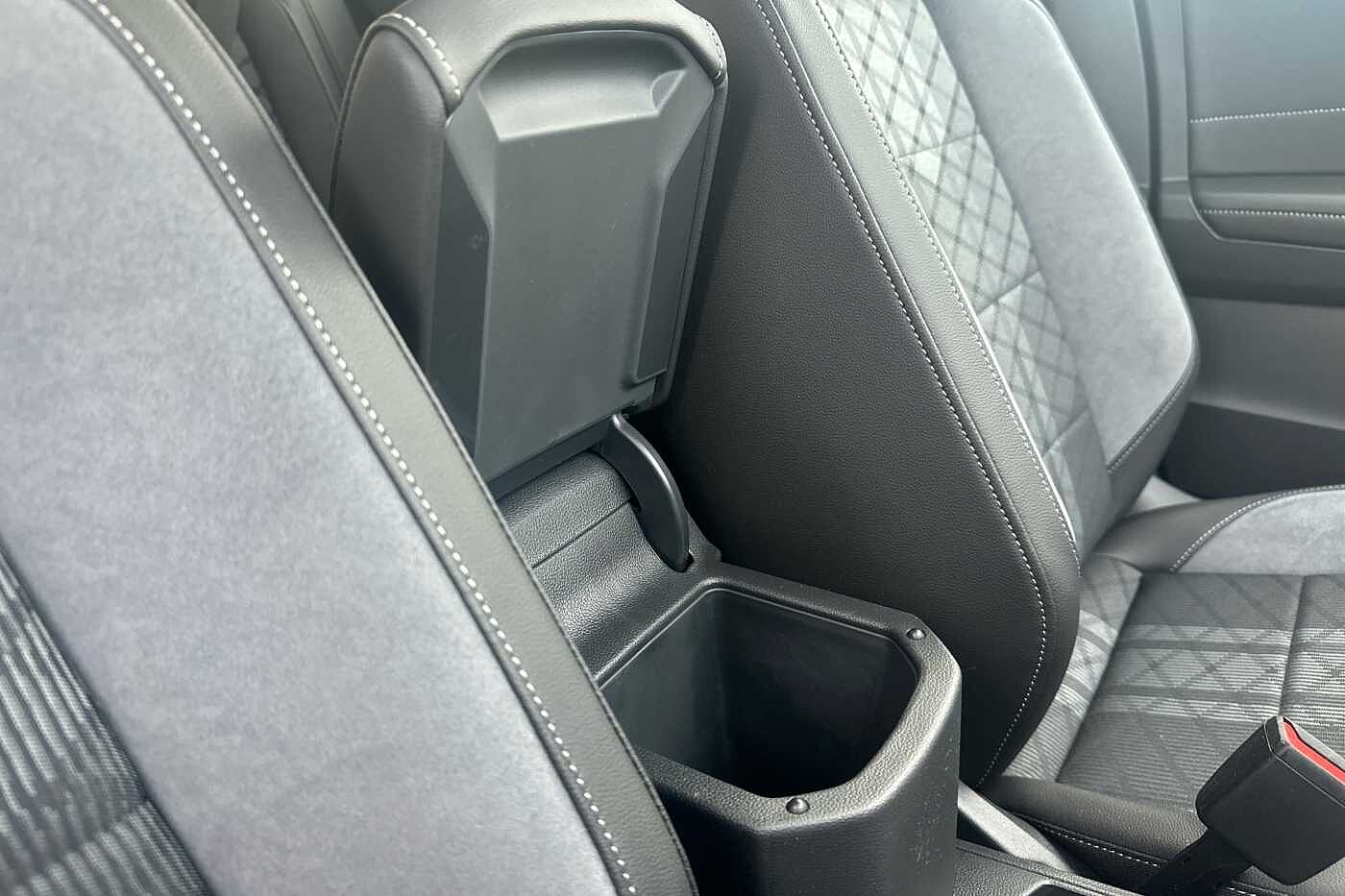 Used Volkswagen T-Roc 2024 for sale - 77785705: Photo 18