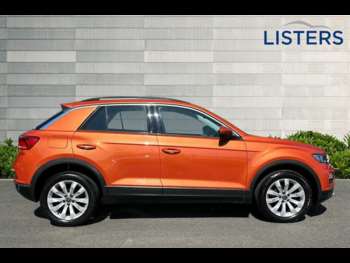 Used Volkswagen T-Roc 2020 for sale - 74702128: Photo