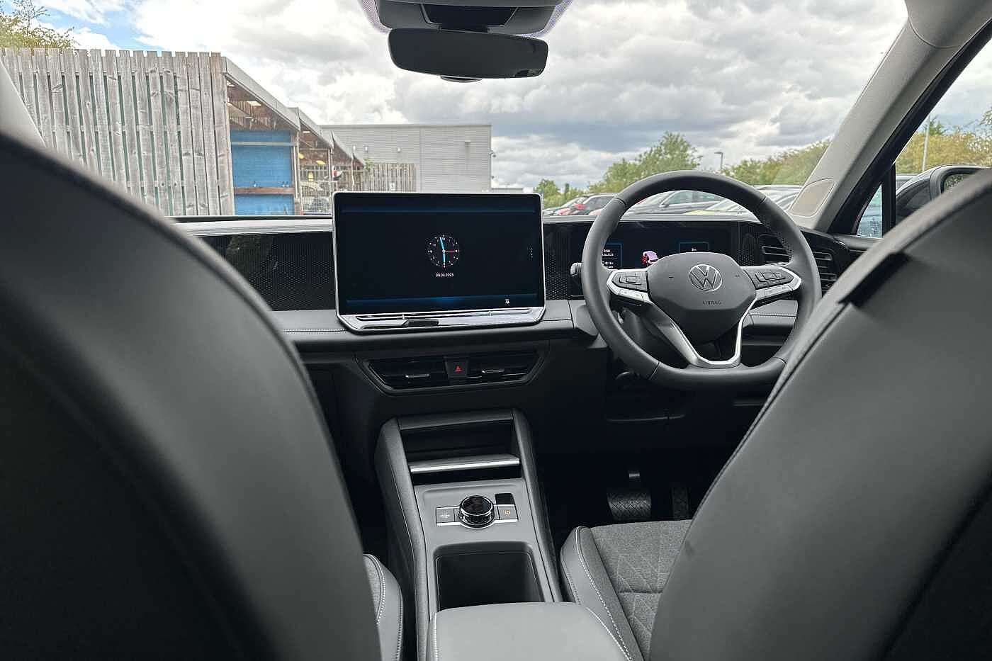 Used Volkswagen Tiguan 2025 for sale - 77177698: Photo 8