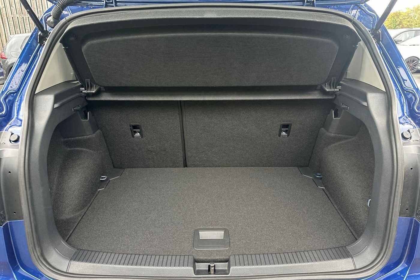 Used Volkswagen T-Cross 2023 for sale - 76176084: Photo 11
