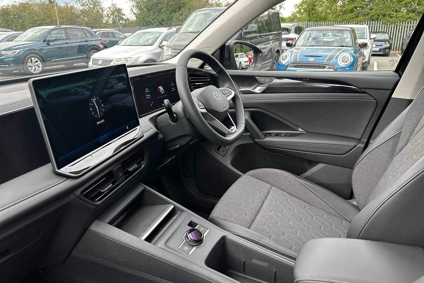Used Volkswagen Tiguan 2025 for sale - 76110570: Photo 2