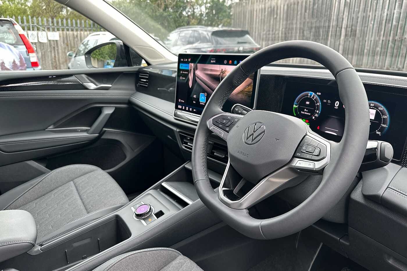 Used Volkswagen Tiguan 2025 for sale - 76110570: Photo 6