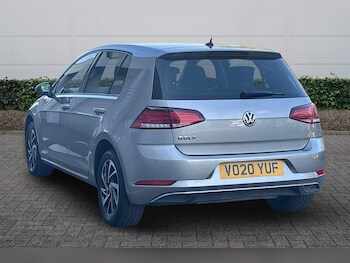 Used Volkswagen Golf 2020 for sale - 78320250: Photo