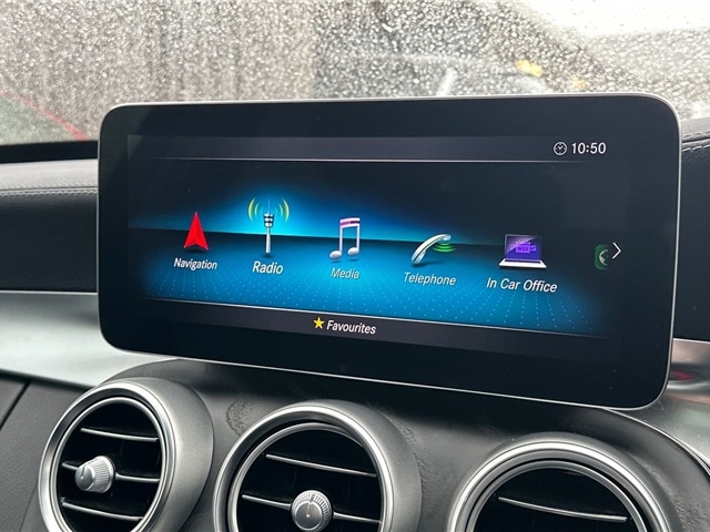 Used Mercedes-Benz C Class 2021 for sale - 77575932: Photo 3