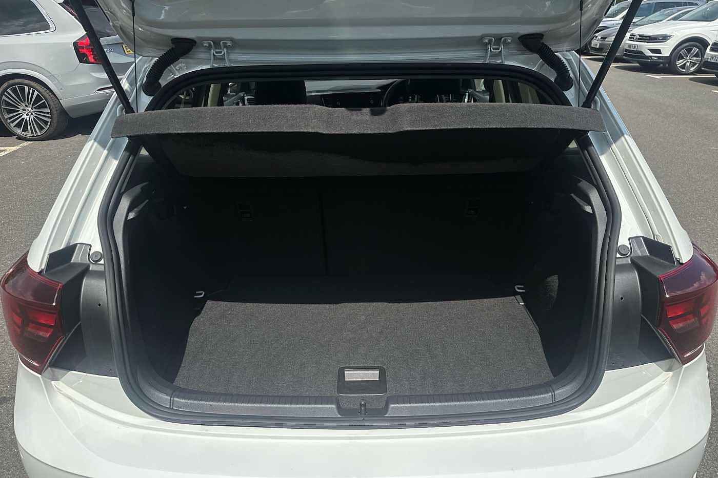 Used Volkswagen Polo 2022 for sale - 77627084: Photo 12