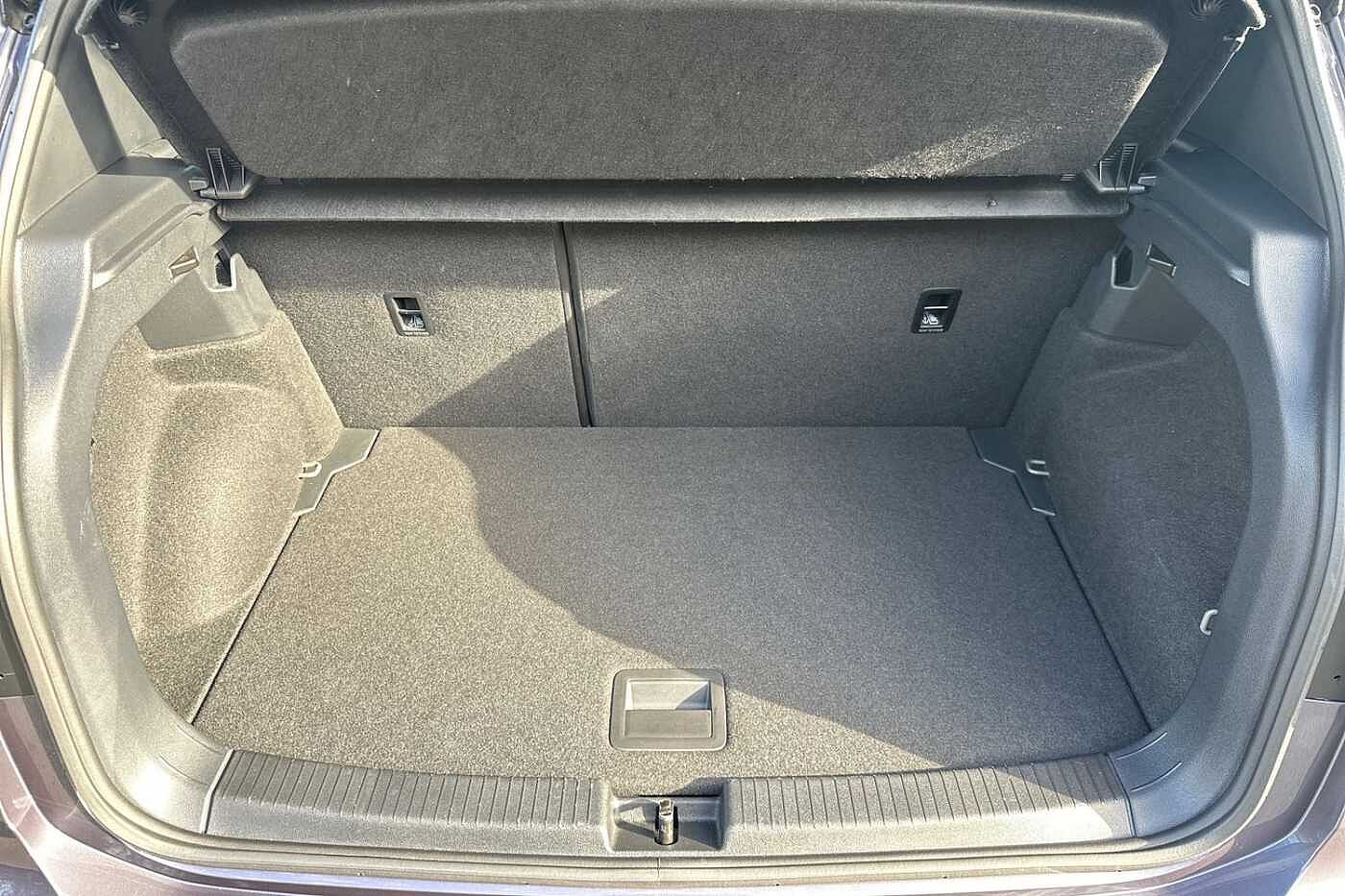 Used Volkswagen T-Cross 2023 for sale - 76111631: Photo 11