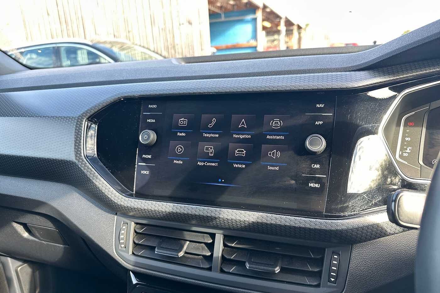 Used Volkswagen T-Cross 2023 for sale - 76111631: Photo 12