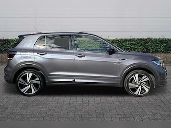 Used Volkswagen T-Cross 2023 for sale - 76111631: Photo 4